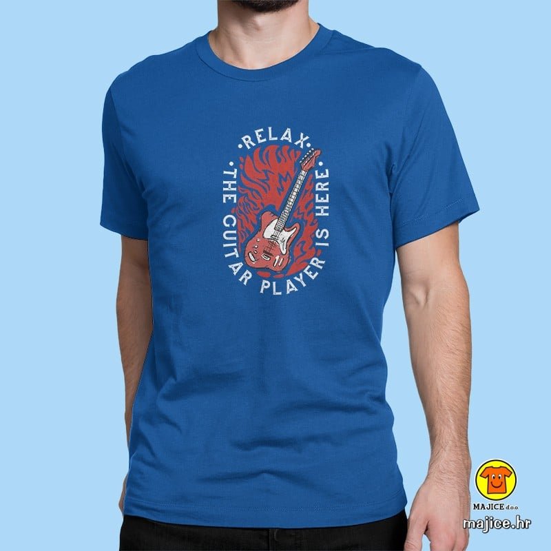 0428-maj-RELAX THE GUITAR PLAYER IS HERE -PLAVA