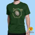 00651-maj-DART PLAYER AIMING FOR PERFECTION crna