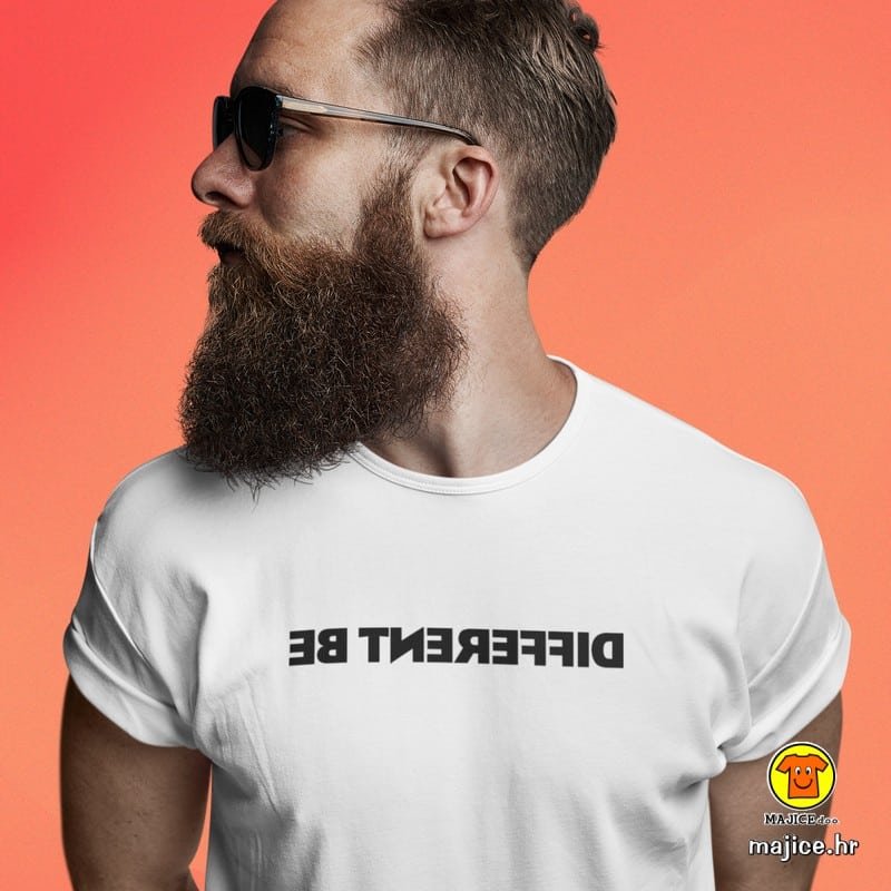 BE-DIFFERENT-majica-s-natpisom-0253-bijela.jpg