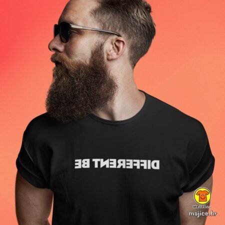 BE DIFFERENT | majica s natpisom