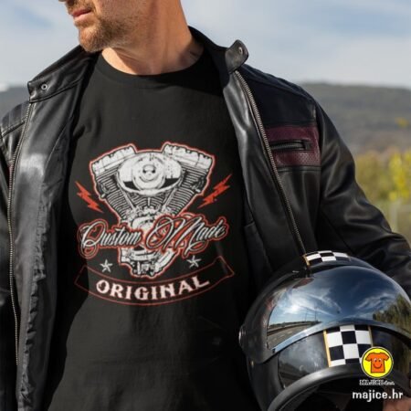 CUSTOM MADE ORIGINAL | majica s natpisom