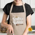 KRALJICA KUHINJE pregača s natpisom 0029 crna