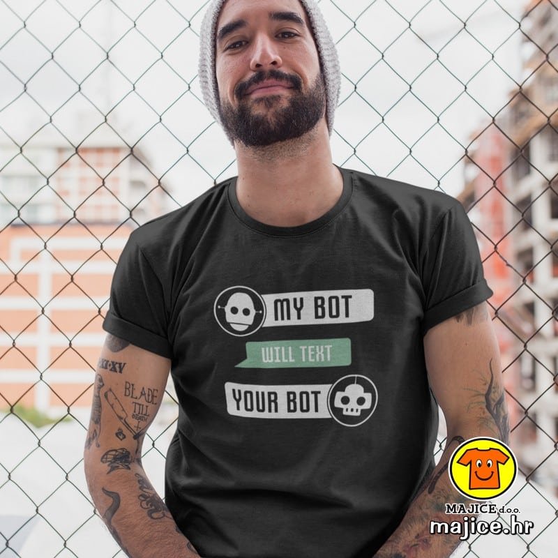 MY BOT WILL TEXT YOUR BOT majica s natpisom 00747 crna MY BOT WILL TEXT YOUR BOT | majica s natpisom crna