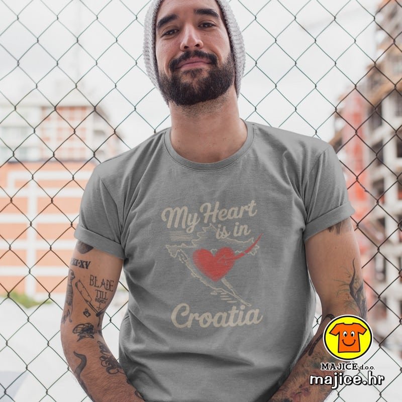 MY HEART IS IN CROATIA majica s natpisom 00744 siva MY HEART IS IN CROATIA | majica s natpisom siva