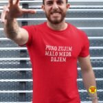 PUNO-ZUJIM-MALO-MEDA-DAJEM-majica-s-natpisom-0052-crna.jpg