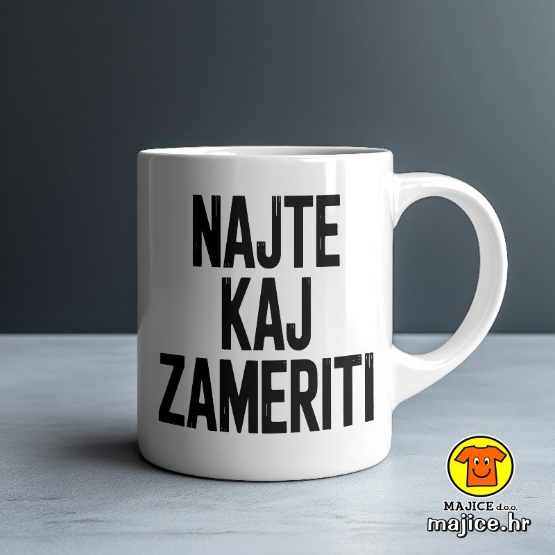 NAJTE KAJ ZAMERITI šalica s natpisom 0777 NAJTE KAJ ZAMERITI šalica s natpisom 0777
