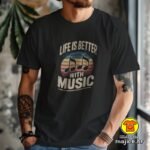 LIFE IS BETTER WITH MUSIC majica s natpisom 00855 plava